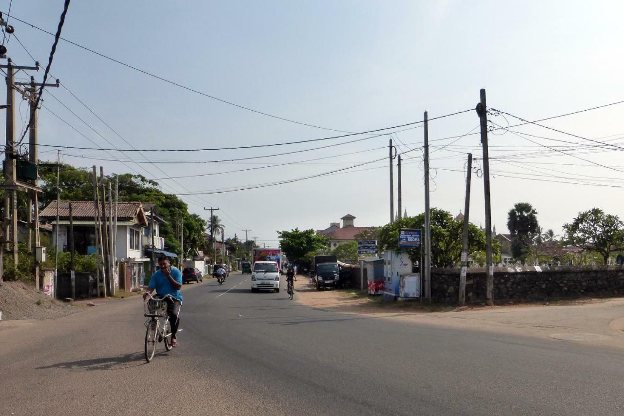 Grace Homestay Negombo Exterior photo